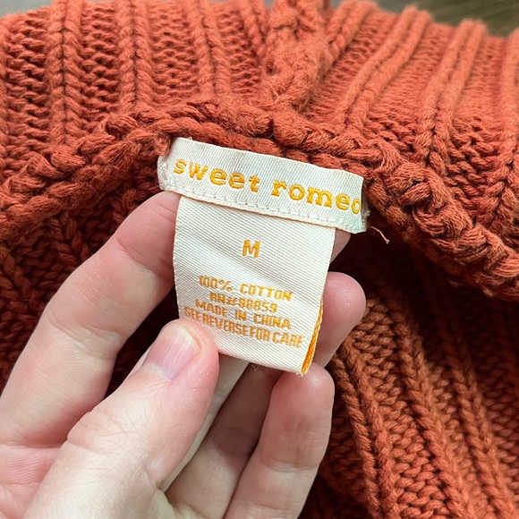 Burnt Orange Cable Knit Sweater - Picture 6 of 10